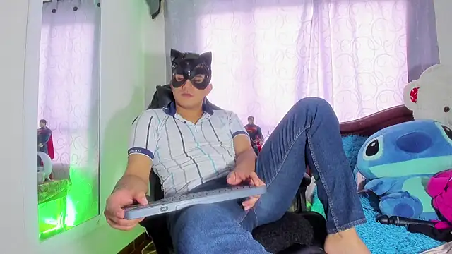 Snapshot of Chris_Maddox chatting on 01/28/25, 08:15 Chris Maddox online show from 01/28/25, 08:15