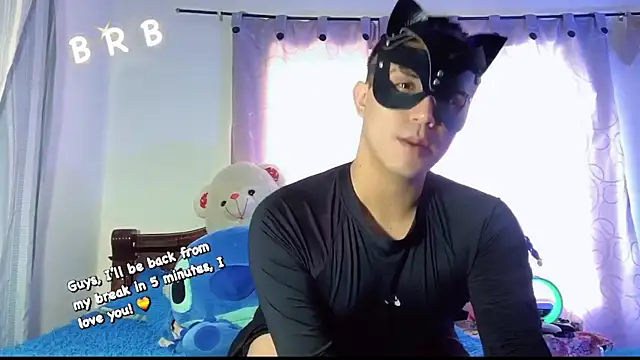 Snapshot of Chris_Maddox chatting on 03/05/25, 11:16 Chris Maddox online show from 03/05/25, 11:16