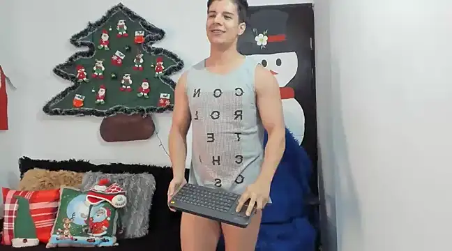 Snapshot of cory_okell chatting on 12/04/24, 03:15 cory okell online show from 12/04/24, 03:15