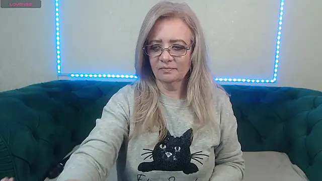 IvanaCharm online show from 02/15/25, 04:47