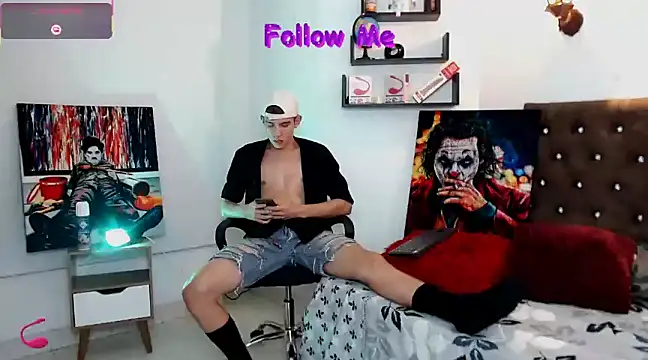 flowers18 online show from 03/10/25, 02:06