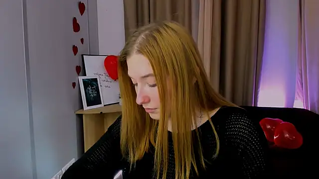 daisy candy online show from 02/26/25, 05:28