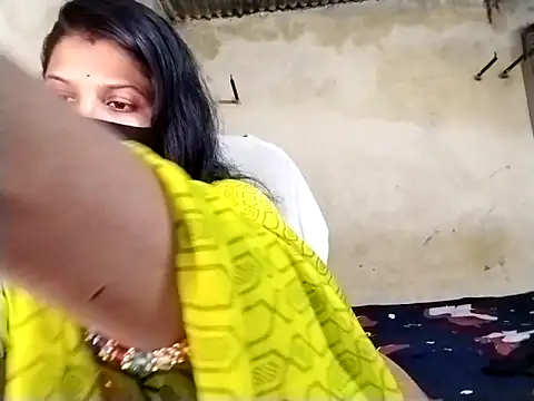 Snapshot of Mumbaistar chatting on 10/13/25, 05:18 Mumbaistar online show from 10/13/25, 05:18