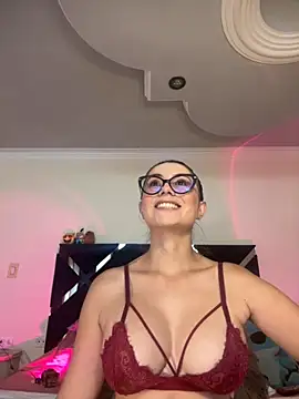 antonhella1 online show from 11/07/25, 07:36