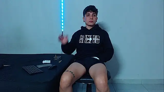 mikecoper 23 online show from 11/17/25, 04:29