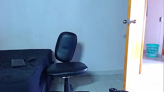 mikecoper 23 online show from 02/18/26, 02:24