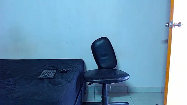 mikecoper 23 online show from 04/19/26, 02:16