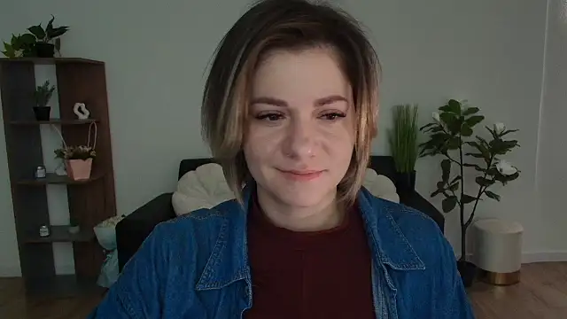 MariaSttone online show from 12/24/24, 11:06