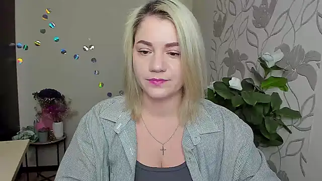 MariaSttone online show from 01/18/26, 06:01