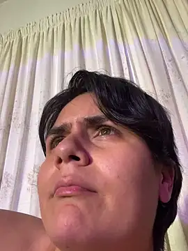 isabelacooperr online show from 12/23/25, 07:06