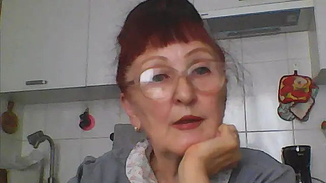 Snapshot of TanyaSweet634 chatting on 07/03/26, 05:03 TanyaSweet634 online show from 07/03/26, 05:03