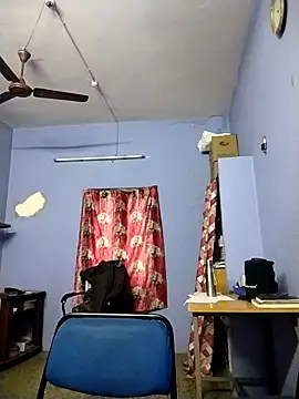 Tamilandteluguboy14 online show from 10/28/25, 11:47