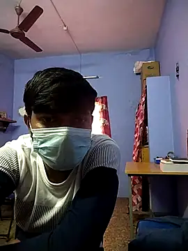 Tamilandteluguboy14 online show from 12/05/25, 10:24