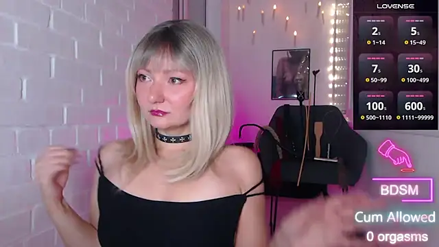 Snapshot of Sandralawrence chatting on 10/04/25, 08:51 Sandralawrence online show from 10/04/25, 08:51