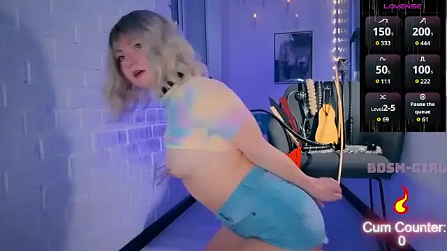 Snapshot of Sandralawrence chatting on 04/03/26, 09:46 Sandralawrence online show from 04/03/26, 09:46