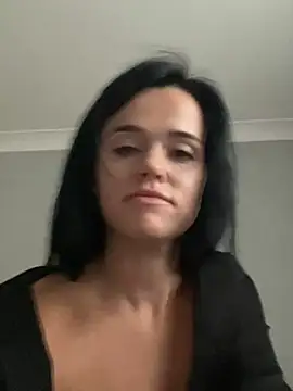 English-Chloe96 online show from 12/27/24, 02:43