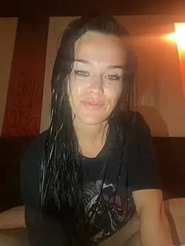 English-Chloe96 online show from 03/13/25, 12:13