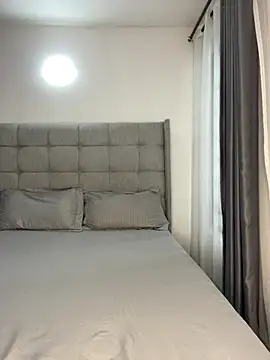 prettiepearl online show from 04/11/26, 08:29