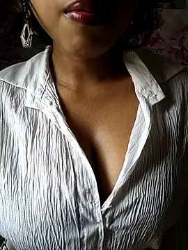 sandy naughty online show from 02/05/26, 07:57