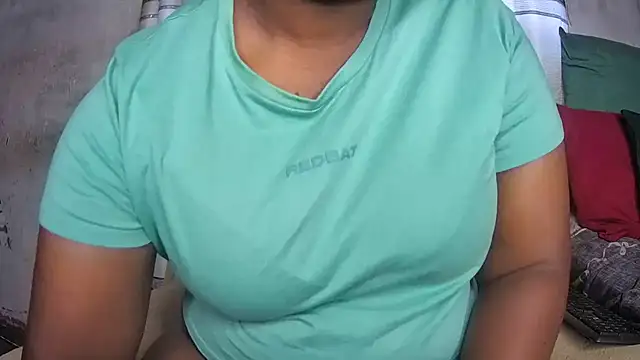 Snapshot of Sexyebonyxxx87 chatting on 09/10/25, 12:05 Sexyebonyxxx87 online show from 09/10/25, 12:05