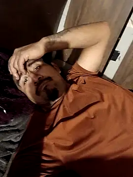 beliqi online show from 12/18/25, 12:44