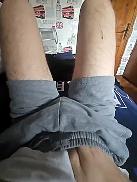 Azerty0911 online show from 12/02/25, 09:25