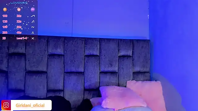 Liittle foxxxy online show from 02/15/25, 10:33