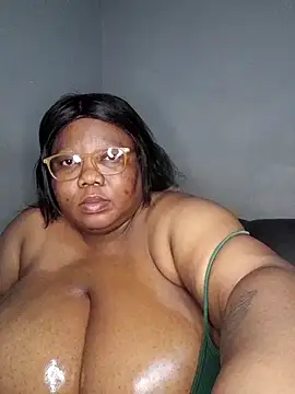DAIRYBELLELIZxx online show from 07/19/26, 03:43