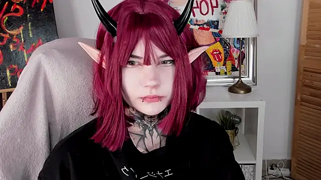 Snapshot of mekurisu chatting on 05/15/26, 01:45 mekurisu online show from 05/15/26, 01:45