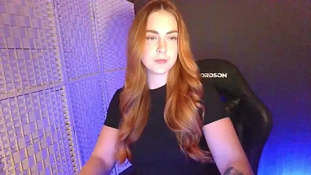 KayleyxEmily online show from 02/21/26, 09:05