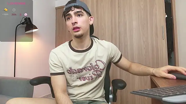 zenn rush1 online show from 02/03/25, 01:51