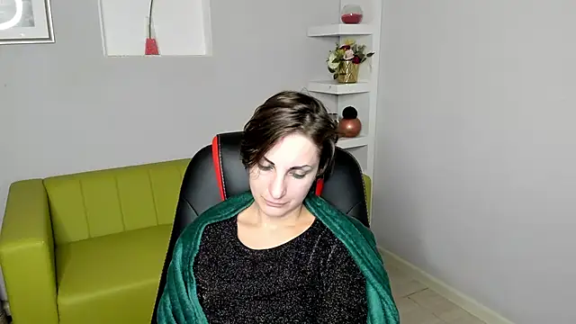 AuroraScript online show from 12/12/24, 04:26