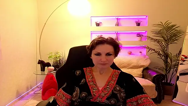 AuroraScript online show from 11/19/25, 08:20