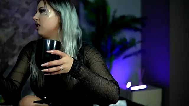 AudreySosa online show from 11/12/25, 11:58