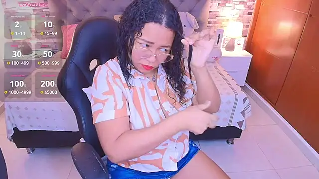 italy   boobs online show from 11/20/25, 12:05