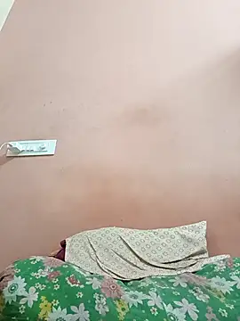 Hotboy1767 online show from 12/28/24, 11:09