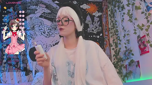 kissthasky online show from 10/14/25, 08:09