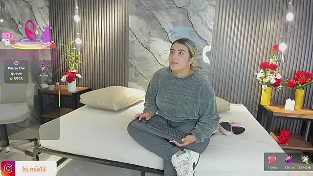 julietha taylor online show from 02/21/26, 02:45