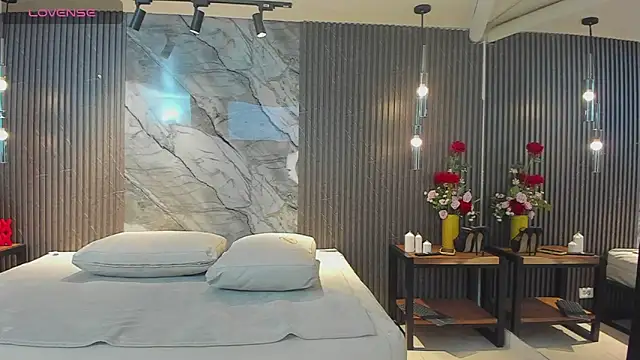 julietha taylor online show from 03/17/26, 01:43