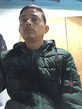 isacalejandroo online show from 01/10/25, 12:06