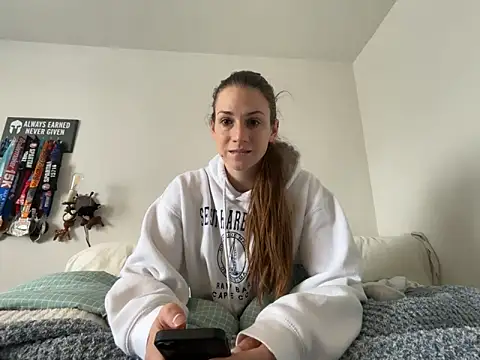 Snapshot of MissSwitch chatting on 01/09/25, 03:34 MissSwitch online show from 01/09/25, 03:34