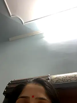 HotRiyacpl online show from 11/26/25, 02:51