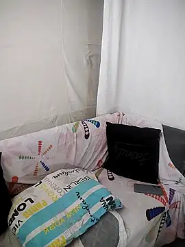 Rosy sexxx online show from 04/14/26, 12:49