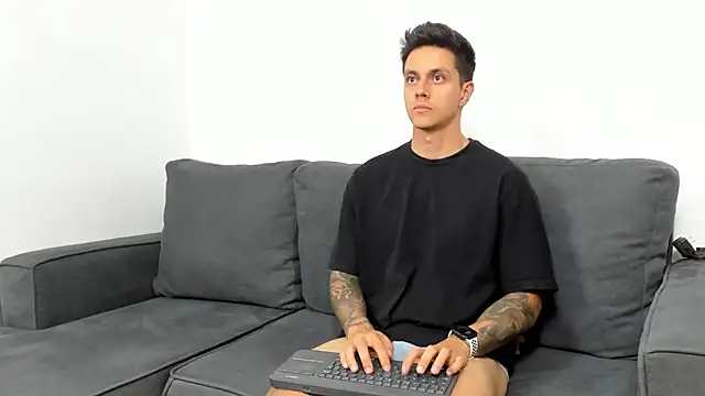 JeanBroc online show from 10/13/25, 08:31