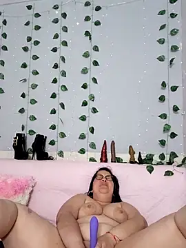 kiara scottt online show from 02/22/26, 09:08