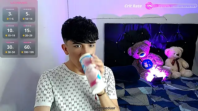 benji hoter online show from 10/23/25, 06:28