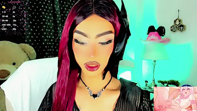 Snapshot of dollswit01 chatting on 03/20/25, 03:23 dollswit01 online show from 03/20/25, 03:23