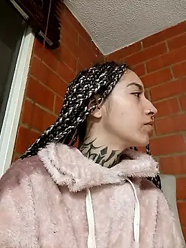 Snapshot of Scarllett_BDSM chatting on 01/08/26, 12:02 Scarllett BDSM online show from 01/08/26, 12:02