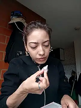 Snapshot of Scarllett_BDSM chatting on 02/03/26, 08:36 Scarllett BDSM online show from 02/03/26, 08:36