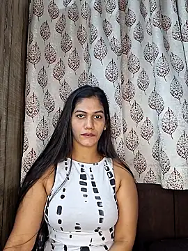 Garima G online show from 02/15/26, 10:25